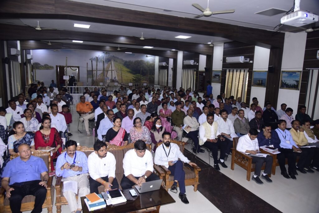 मतगणना के लिए रिटर्निग अफसरों को मिला प्रशिक्षण .. Kshiti Technologies मतगणना के लिए रिटर्निग अफसरों को मिला प्रशिक्षण .. Kshiti Technologies