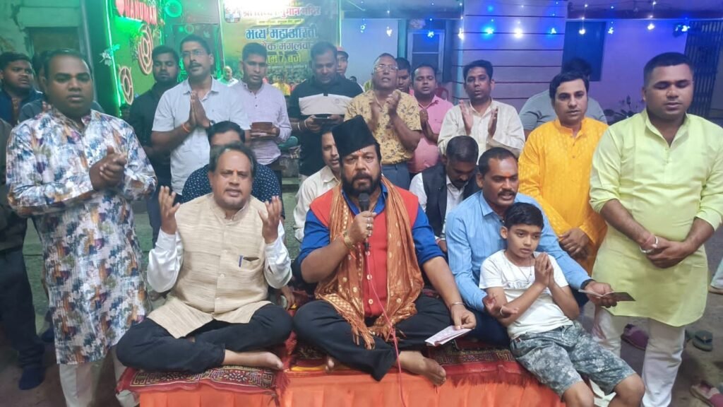 श्री सिद्ध हनुमान मंदिर में २७वें मंगलवार को अक्षय नवमी पर महाआरती में पंडित भगवती तिवारी हुए शामिल .. Kshiti Technologies श्री सिद्ध हनुमान मंदिर में २७वें मंगलवार को अक्षय नवमी पर महाआरती में पंडित भगवती तिवारी हुए शामिल .. Kshiti Technologies