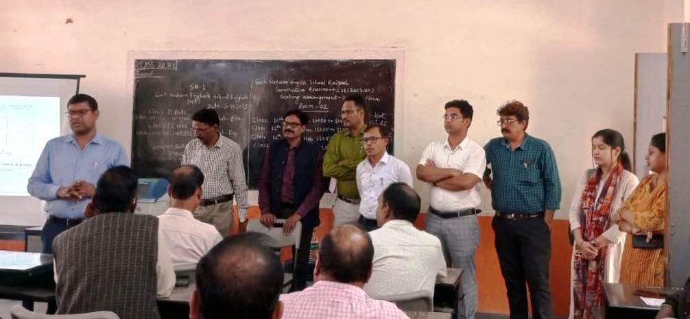विधानसभा आम निर्वाचन-2023 - अपर कलेक्टर राजीव पाण्डेय ने किया मतगणना प्रशिक्षण का निरीक्षण .. Kshiti Technologies विधानसभा आम निर्वाचन-2023 - अपर कलेक्टर राजीव पाण्डेय ने किया मतगणना प्रशिक्षण का निरीक्षण .. Kshiti Technologies
