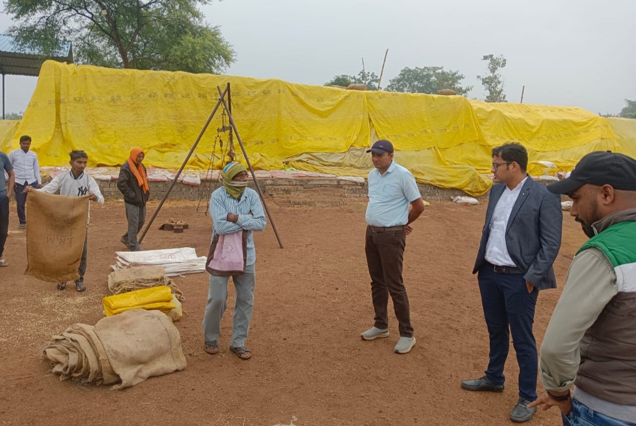 बेमौसम बारिश सेे धान को बचाने पुख्ता इंतजाम .. Kshiti Technologies बेमौसम बारिश सेे धान को बचाने पुख्ता इंतजाम .. Kshiti Technologies