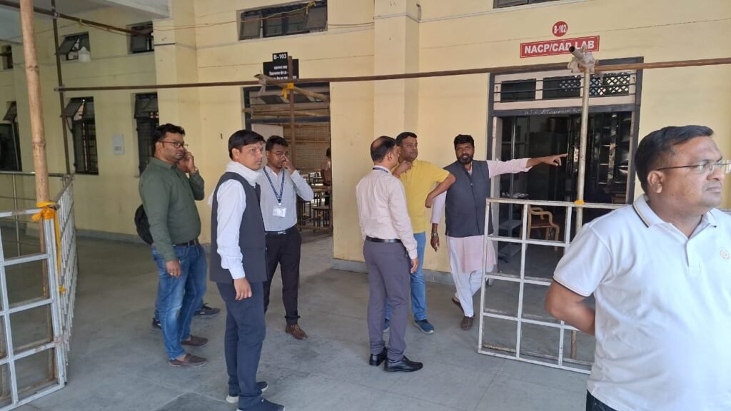 कैसी होगी मतगणना ? राजनीतिक दलों के प्रत्याशियों और संलग्न कर्मचारियों ने जानी व्यवस्था .. Kshiti Technologies कैसी होगी मतगणना ? राजनीतिक दलों के प्रत्याशियों और संलग्न कर्मचारियों ने जानी व्यवस्था .. Kshiti Technologies