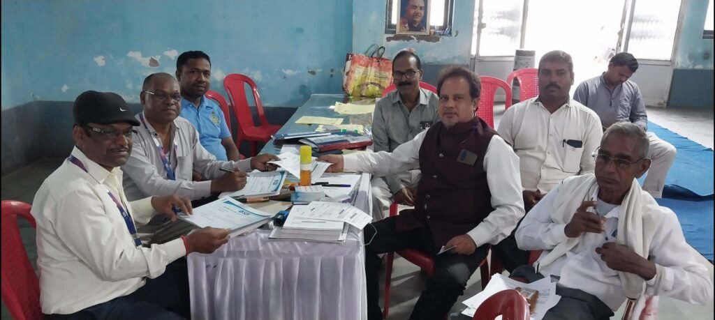 स्टेट बैंक ऑफ इंडिया ने जिला रेड क्रास सोसायटी व स्वास्थ्य समिति सक्ती के सहयोग से वरिष्ठ जन सह पेंशनरों का किया सम्मान .. Kshiti Technologies स्टेट बैंक ऑफ इंडिया ने जिला रेड क्रास सोसायटी व स्वास्थ्य समिति सक्ती के सहयोग से वरिष्ठ जन सह पेंशनरों का किया सम्मान .. Kshiti Technologies