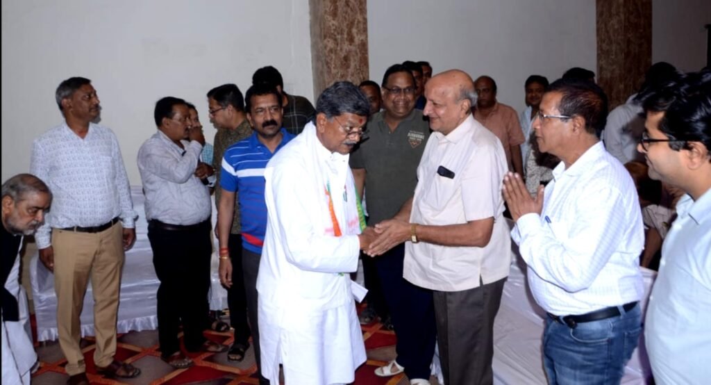नगर के हृदय स्थल हटरी धर्मशाला में शरद पूर्णिमा महोत्सव का आयोजन हुआ संपन्न .. Kshiti Technologies नगर के हृदय स्थल हटरी धर्मशाला में शरद पूर्णिमा महोत्सव का आयोजन हुआ संपन्न .. Kshiti Technologies