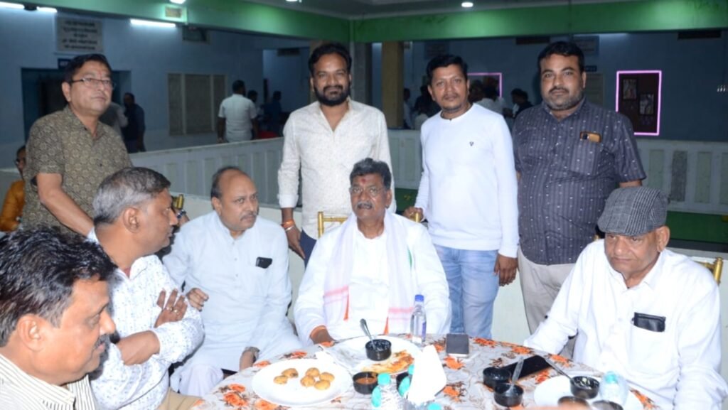 नगर के हृदय स्थल हटरी धर्मशाला में शरद पूर्णिमा महोत्सव का आयोजन हुआ संपन्न .. Kshiti Technologies नगर के हृदय स्थल हटरी धर्मशाला में शरद पूर्णिमा महोत्सव का आयोजन हुआ संपन्न .. Kshiti Technologies