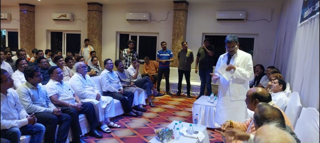 नगर के हृदय स्थल हटरी धर्मशाला में शरद पूर्णिमा महोत्सव का आयोजन हुआ संपन्न .. Kshiti Technologies नगर के हृदय स्थल हटरी धर्मशाला में शरद पूर्णिमा महोत्सव का आयोजन हुआ संपन्न .. Kshiti Technologies