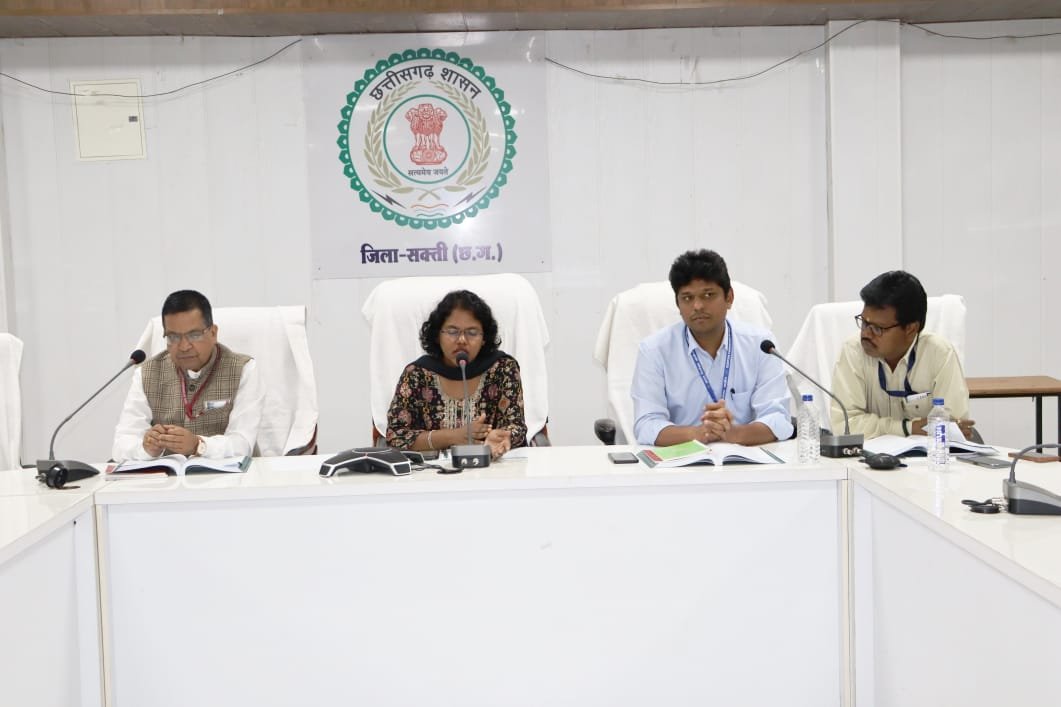 तीनों विधानसभा के लिए नियुक्त सामान्य प्रेक्षक और कलेक्टर ने सभी माइक्रोऑब्जर्वर की ली फाइनल बैठक .. Kshiti Technologies तीनों विधानसभा के लिए नियुक्त सामान्य प्रेक्षक और कलेक्टर ने सभी माइक्रोऑब्जर्वर की ली फाइनल बैठक .. Kshiti Technologies