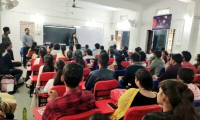 एसडीएम डॉ. स्निग्धा तिवारी ने सारबिला कैरियर अकादमी में युवाओं को प्रेरणा दी .. Kshiti Technologies