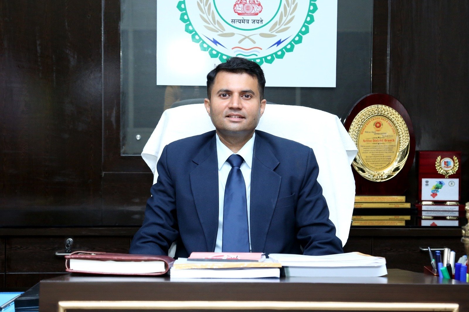 जिले के नव पदस्थ कलेक्टर कार्तिकेया गोयल मंगलवार को लेंगे जनदर्शन, आमजनों की सुनेंगे समस्या .. Kshiti Technologies जिले के नव पदस्थ कलेक्टर कार्तिकेया गोयल मंगलवार को लेंगे जनदर्शन, आमजनों की सुनेंगे समस्या .. Kshiti Technologies