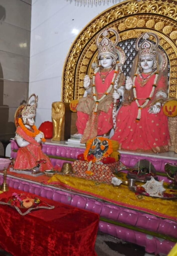 छत्तीसगढ़ के नवनियुक्त मुख्यमंत्री विष्णुदेव साय ने भगवान श्रीराम जी के मंदिर पहुंचकर पूजा अर्चना कर प्रदेशवासियों के सुख समृद्धि की कामना की .. Kshiti Technologies छत्तीसगढ़ के नवनियुक्त मुख्यमंत्री विष्णुदेव साय ने भगवान श्रीराम जी के मंदिर पहुंचकर पूजा अर्चना कर प्रदेशवासियों के सुख समृद्धि की कामना की .. Kshiti Technologies