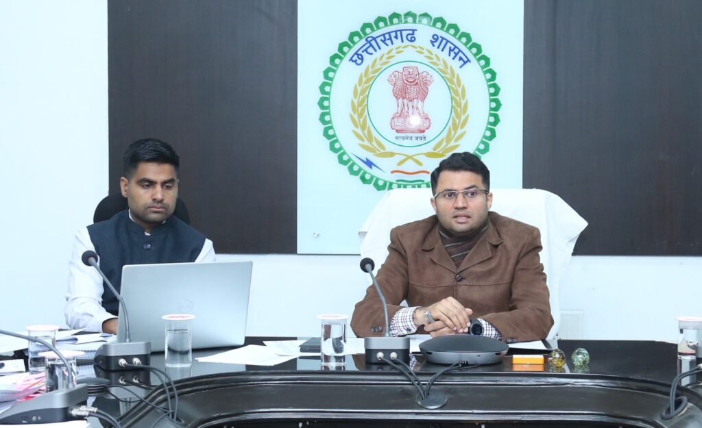 सभी राशन कार्डधारियों के ई-केवाईसी अपडेशन जल्द करायें पूर्ण-कलेक्टर कार्तिकेया गोयल .. Kshiti Technologies सभी राशन कार्डधारियों के ई-केवाईसी अपडेशन जल्द करायें पूर्ण-कलेक्टर कार्तिकेया गोयल .. Kshiti Technologies