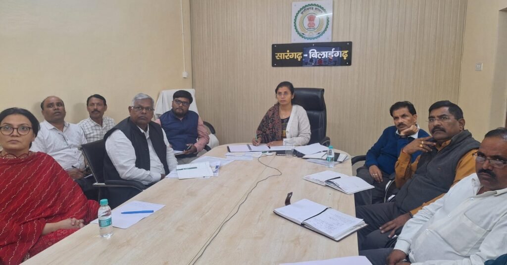 मुख्यमंत्री साय ने वीडियो कॉन्फ्रेंसिंग से ली कलेक्टरों की बैठक .. Kshiti Technologies