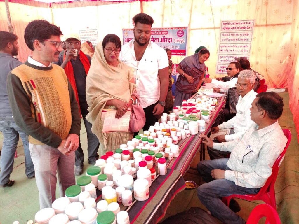 जनपद सदस्य गीतादेवी गबेल के आतित्थ्य में ग्राम पंचायत औरदा मे विकासखंड स्तरीय एकदिवसीय निशुल्क आयुष स्वास्थ्य मेला का हुआ आयोजन .. Kshiti Technologies जनपद सदस्य गीतादेवी गबेल के आतित्थ्य में ग्राम पंचायत औरदा मे विकासखंड स्तरीय एकदिवसीय निशुल्क आयुष स्वास्थ्य मेला का हुआ आयोजन .. Kshiti Technologies