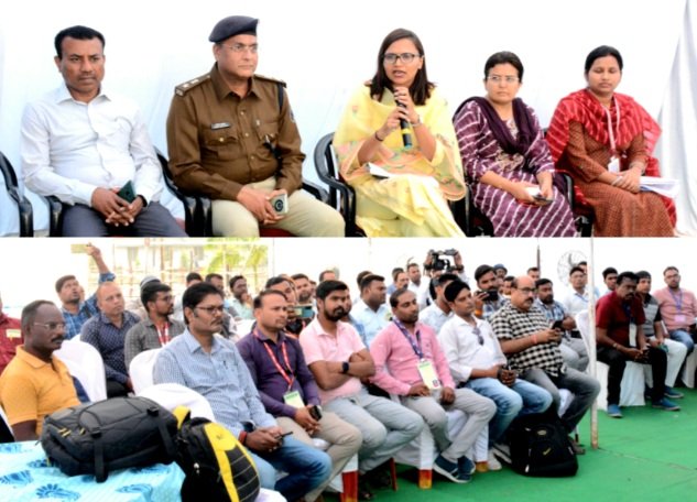 कलेक्टर-एसपी ने प्रेस वार्ता में दी मतगणना संबंधी व्यवस्थाओं की जानकारी .. Kshiti Technologies कलेक्टर-एसपी ने प्रेस वार्ता में दी मतगणना संबंधी व्यवस्थाओं की जानकारी .. Kshiti Technologies