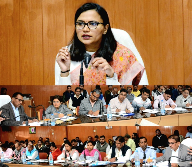 समाज के अंतिम व्यक्ति तक योजनाओं का लाभ पहुंचाने के लिए विकसित भारत संकल्प यात्रा का योजनाबद्ध तरीके से करें क्रियान्वयन - कलेक्टर .. Kshiti Technologies समाज के अंतिम व्यक्ति तक योजनाओं का लाभ पहुंचाने के लिए विकसित भारत संकल्प यात्रा का योजनाबद्ध तरीके से करें क्रियान्वयन - कलेक्टर .. Kshiti Technologies