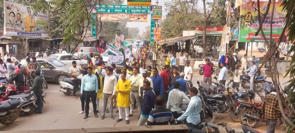 हसदेव अरण्य क्षेत्र में पेड़ों की कटाई रोकने जितेन्द्र चौहान पूर्व विधानसभा प्रत्याशी गोंगपा सक्ती के नेतृत्व में सर्व समाज द्वारा मुख्यमंत्री के नाम सक्ती एसडीएम को सौपा ज्ञापन .. Kshiti Technologies हसदेव अरण्य क्षेत्र में पेड़ों की कटाई रोकने जितेन्द्र चौहान पूर्व विधानसभा प्रत्याशी गोंगपा सक्ती के नेतृत्व में सर्व समाज द्वारा मुख्यमंत्री के नाम सक्ती एसडीएम को सौपा ज्ञापन .. Kshiti Technologies