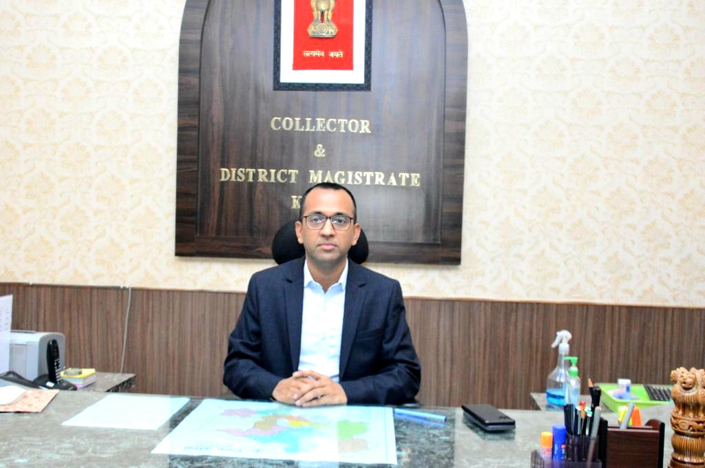 सोमवार को अपने दफ्तर में बैठेंगे अधिकारी, आम नागरिकों की सुनेंगे समस्या .. Kshiti Technologies सोमवार को अपने दफ्तर में बैठेंगे अधिकारी, आम नागरिकों की सुनेंगे समस्या .. Kshiti Technologies