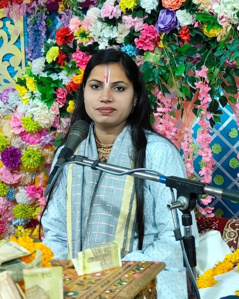 गृहस्थ जीवन में भी रहकर त्याग कैसे करना चाहिए भगवान शिव से सीखना चाहिए - जया मिश्रा .. Kshiti Technologies गृहस्थ जीवन में भी रहकर त्याग कैसे करना चाहिए भगवान शिव से सीखना चाहिए - जया मिश्रा .. Kshiti Technologies