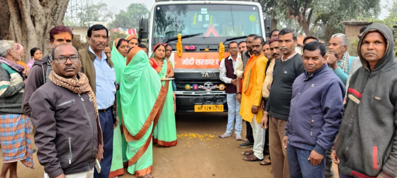 विकसित भारत संकल्प यात्रा शिविरों में ग्रामीणों को मिल रही जनकल्याणकारी योजनाओं की जानकारी और लाभ .. Kshiti Technologies विकसित भारत संकल्प यात्रा शिविरों में ग्रामीणों को मिल रही जनकल्याणकारी योजनाओं की जानकारी और लाभ .. Kshiti Technologies