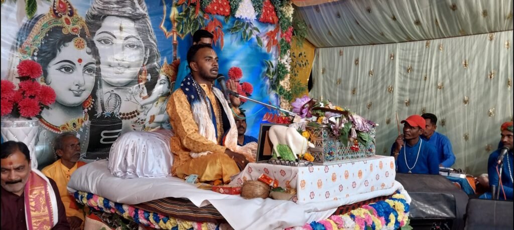श्री शिव महा पुराण यज्ञ कथा के पंचम दिवस पर श्रोताओं ने भगवान भोलेनाथ परिवार की दिव्य कथा का किया रसपान .. Kshiti Technologies श्री शिव महा पुराण यज्ञ कथा के पंचम दिवस पर श्रोताओं ने भगवान भोलेनाथ परिवार की दिव्य कथा का किया रसपान .. Kshiti Technologies