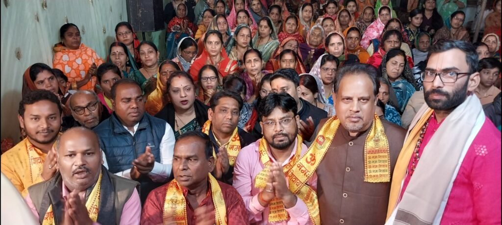 श्री शिव महा पुराण यज्ञ कथा के पंचम दिवस पर श्रोताओं ने भगवान भोलेनाथ परिवार की दिव्य कथा का किया रसपान .. Kshiti Technologies श्री शिव महा पुराण यज्ञ कथा के पंचम दिवस पर श्रोताओं ने भगवान भोलेनाथ परिवार की दिव्य कथा का किया रसपान .. Kshiti Technologies