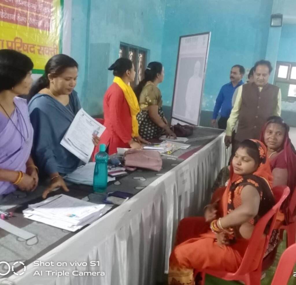 नगरपालिका सक्ती द्वारा सामुदायिक भवन में शक्ति वंदन कार्यक्रम आयोजित .. Kshiti Technologies नगरपालिका सक्ती द्वारा सामुदायिक भवन में शक्ति वंदन कार्यक्रम आयोजित .. Kshiti Technologies