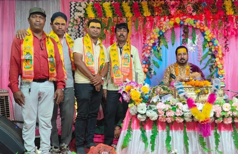 श्रीमद् भागवत कथा के तीसरे दिन भक्त प्रह्लाद प्रसंग का किया बखान .. Kshiti Technologies श्रीमद् भागवत कथा के तीसरे दिन भक्त प्रह्लाद प्रसंग का किया बखान .. Kshiti Technologies