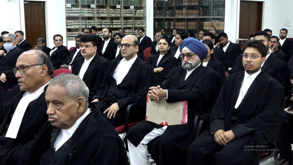 छत्तीसगढ़ उच्च न्यायालय में स्वर्गीय श्री फली सैम नरीमन और स्वर्गीय श्री प्रशांत जायसवाल को दी गई श्रद्धांजलि .. Kshiti Technologies छत्तीसगढ़ उच्च न्यायालय में स्वर्गीय श्री फली सैम नरीमन और स्वर्गीय श्री प्रशांत जायसवाल को दी गई श्रद्धांजलि .. Kshiti Technologies