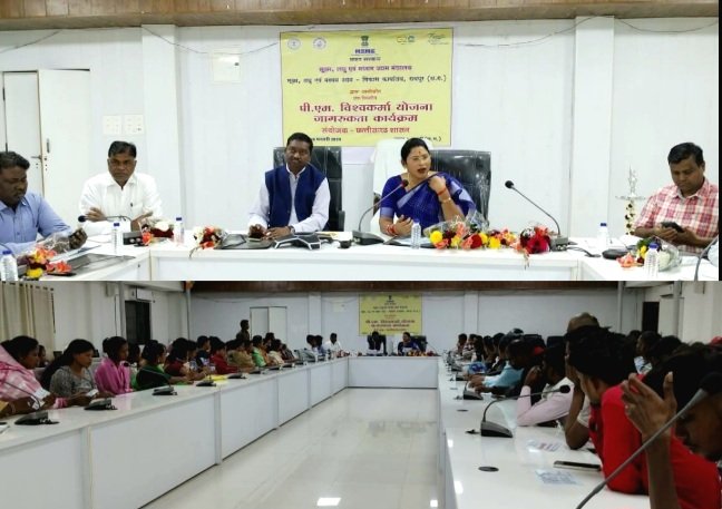 पीएम-विश्वकर्मा योजना पर एक दिवसीय जागरूकता कार्यक्रम का हुआ आयोजन .. Kshiti Technologies पीएम-विश्वकर्मा योजना पर एक दिवसीय जागरूकता कार्यक्रम का हुआ आयोजन .. Kshiti Technologies