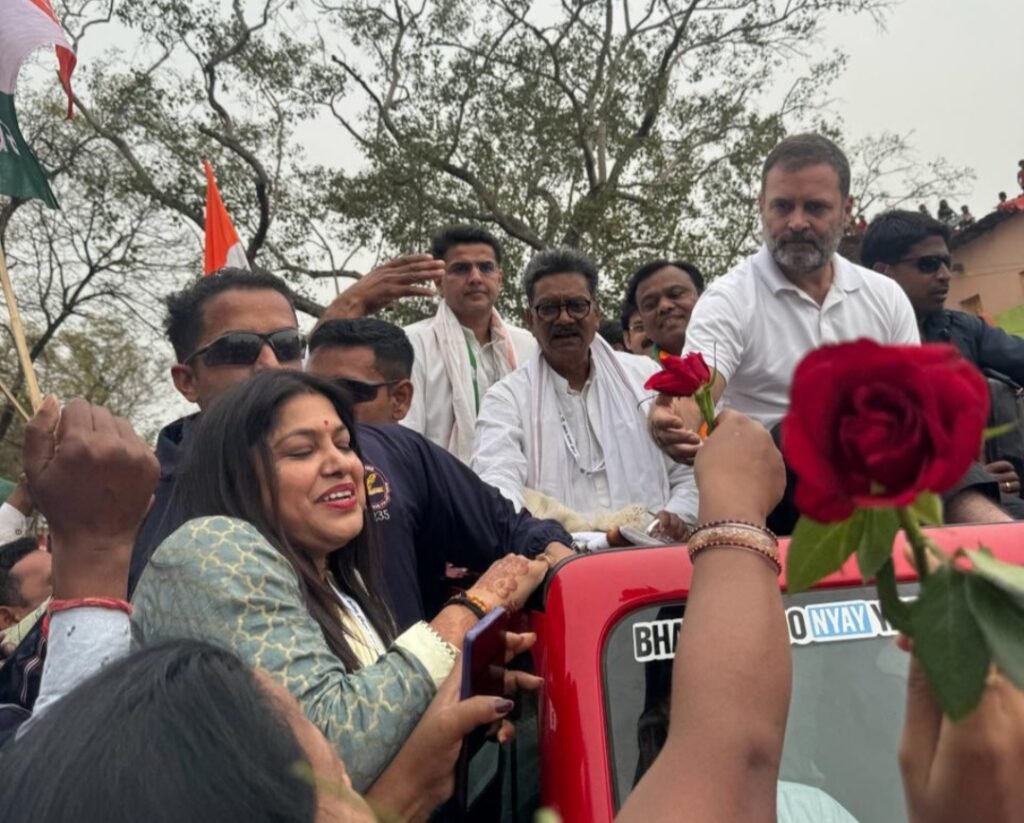 भारत जोड़ो न्याय यात्रा के तहत राहुल गांधी के सक्ती पहुंचने पर उमड़ा जन सैलाब .. Kshiti Technologies भारत जोड़ो न्याय यात्रा के तहत राहुल गांधी के सक्ती पहुंचने पर उमड़ा जन सैलाब .. Kshiti Technologies