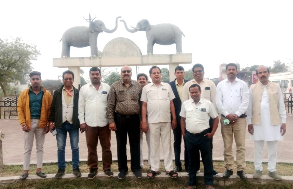 ब्रम्हाकुमारिस के सान्निध्य में एनिमेटेड फिल्म द लाइट को सक्ती मीडिया के साथ विभिन्न संगठनों ने देखा .. Kshiti Technologies ब्रम्हाकुमारिस के सान्निध्य में एनिमेटेड फिल्म द लाइट को सक्ती मीडिया के साथ विभिन्न संगठनों ने देखा .. Kshiti Technologies