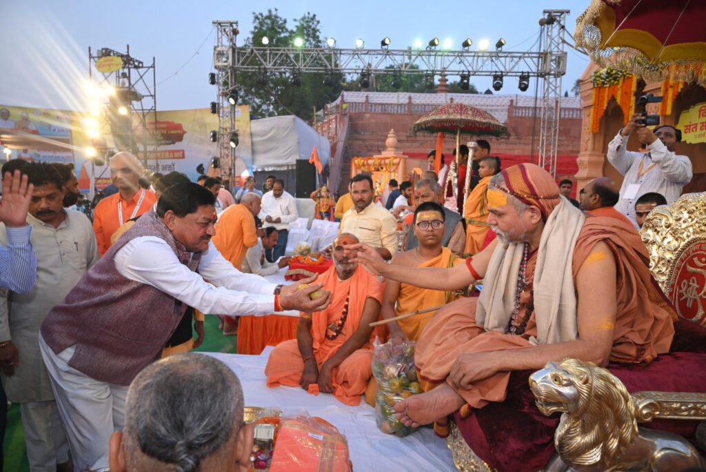 राजिम कुंभ में विराट सनातन संस्कृति के होते हैं दर्शन - शंकराचार्य श्री सदानंद .. Kshiti Technologies