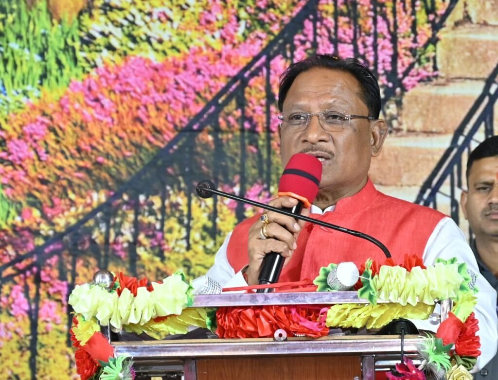असंग आश्रम सोनपैरी में सुखद सत्संग समागम कार्यक्रम में शामिल हुए मुख्यमंत्री विष्णुदेव साय .. Kshiti Technologies असंग आश्रम सोनपैरी में सुखद सत्संग समागम कार्यक्रम में शामिल हुए मुख्यमंत्री विष्णुदेव साय .. Kshiti Technologies