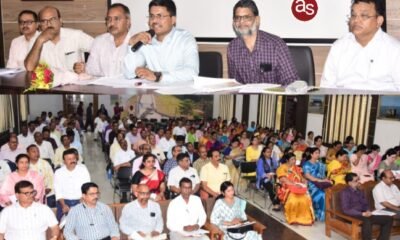 गणवेश एवं पुस्तक किसी विशेष दुकान से लेने पालकों को नहीं करें बाध्य : कलेक्टर .. Kshiti Technologies