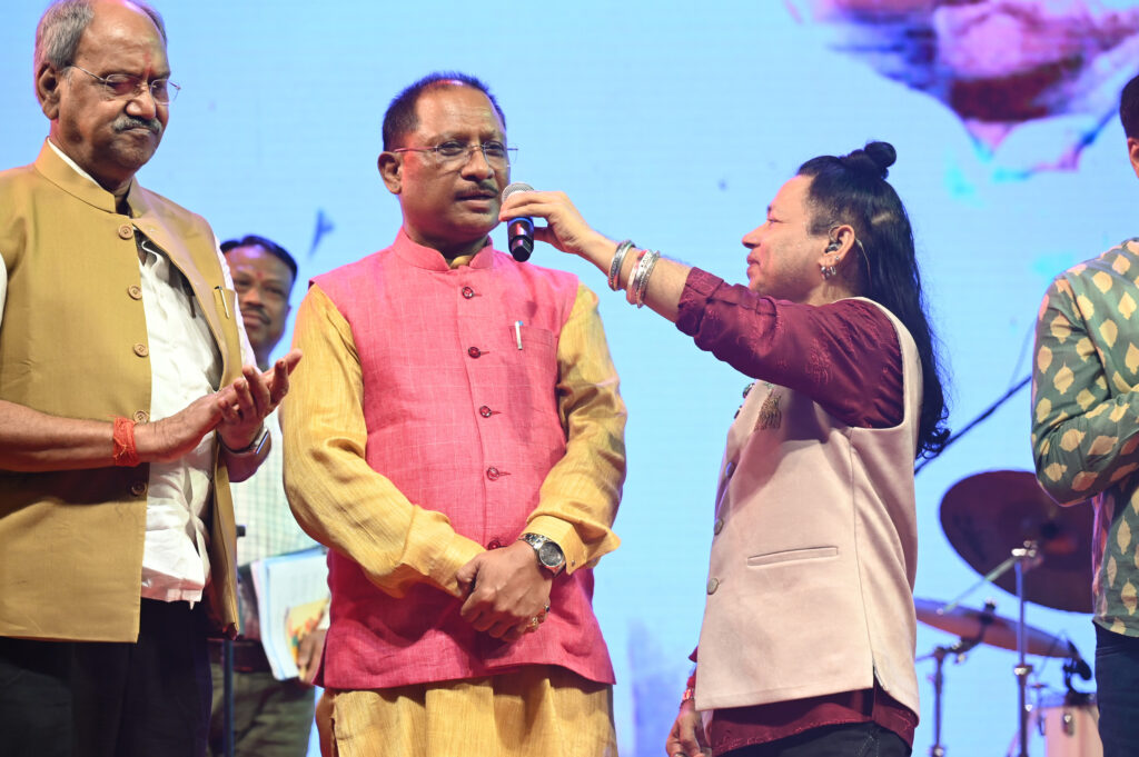 ‘जोहार तिरंगा‘ कार्यक्रम में शामिल हुए मुख्यमंत्री .. Kshiti Technologies ‘जोहार तिरंगा‘ कार्यक्रम में शामिल हुए मुख्यमंत्री .. Kshiti Technologies