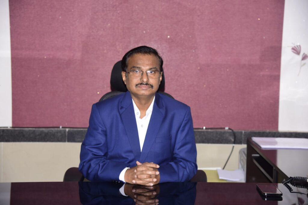 महादेव कावरे बने बिलासपुर के नए संभागायुक्त, कार्यभार संभाला .. Kshiti Technologies महादेव कावरे बने बिलासपुर के नए संभागायुक्त, कार्यभार संभाला .. Kshiti Technologies