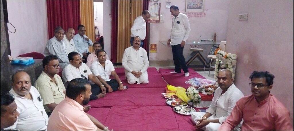 स्वर्गीय लक्ष्मी देवी अग्रवाल को डॉ. चरणदास महंत ने दी श्रद्धांजलि .. Kshiti Technologies स्वर्गीय लक्ष्मी देवी अग्रवाल को डॉ. चरणदास महंत ने दी श्रद्धांजलि .. Kshiti Technologies