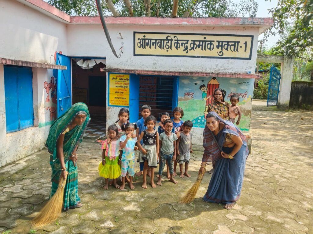 स्वच्छ भारत दिवस : जिले के सभी शासकीय कार्यालयों, पंचायत और नगरीय निकाय सहित गाँव-गाँव में किया गया साफ सफाई एवं श्रम दान .. Kshiti Technologies स्वच्छ भारत दिवस : जिले के सभी शासकीय कार्यालयों, पंचायत और नगरीय निकाय सहित गाँव-गाँव में किया गया साफ सफाई एवं श्रम दान .. Kshiti Technologies