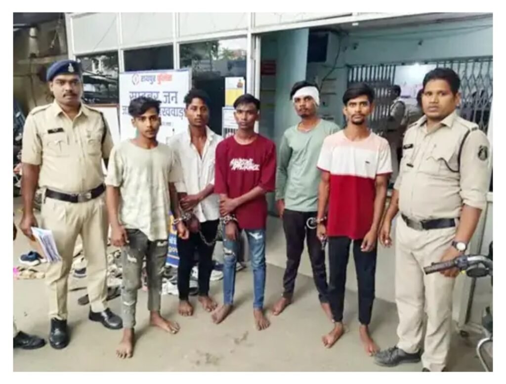 बड़ी खबर: राजधानी रायपुर में पिछले 72 घंटे में सात की हत्या, SSP ने थानेदार को हटाया, 6 गिरफ्तार .. Kshiti Technologies बड़ी खबर: राजधानी रायपुर में पिछले 72 घंटे में सात की हत्या, SSP ने थानेदार को हटाया, 6 गिरफ्तार .. Kshiti Technologies