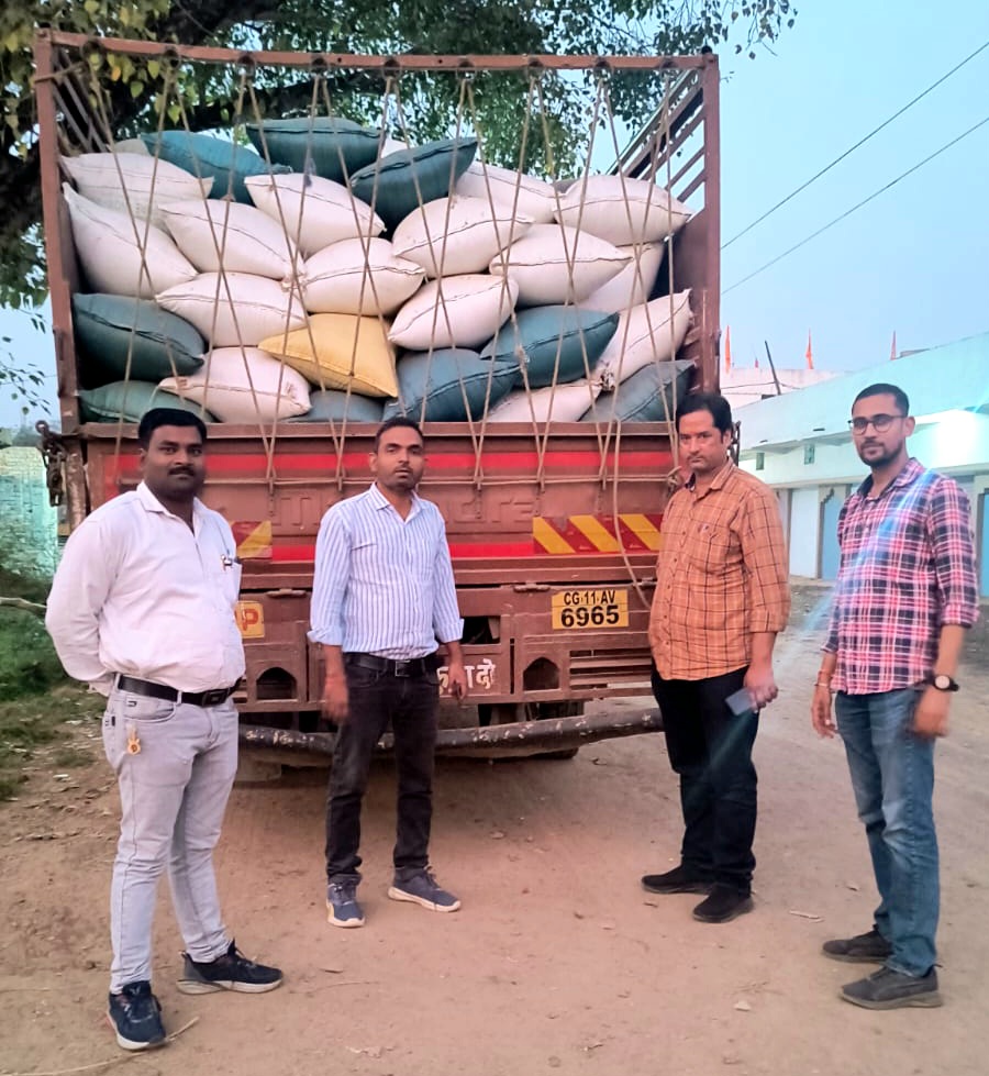 कलेक्टर के निर्देश पर निगरानी दल ने अवैध परिवहन पर कसा शिकंजा .. Kshiti Technologies कलेक्टर के निर्देश पर निगरानी दल ने अवैध परिवहन पर कसा शिकंजा .. Kshiti Technologies