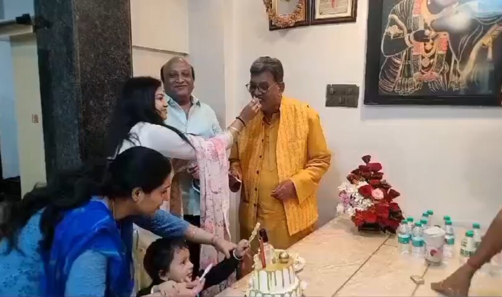 नगर पालिका पूर्व उपाध्यक्ष श्रीमती रीना गेवाडीन का जन्मदिन धूमधाम से मनाया गया .. Kshiti Technologies नगर पालिका पूर्व उपाध्यक्ष श्रीमती रीना गेवाडीन का जन्मदिन धूमधाम से मनाया गया .. Kshiti Technologies