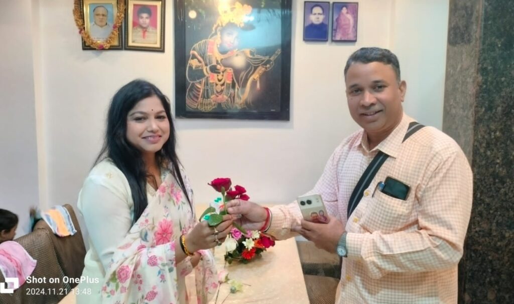 नगर पालिका पूर्व उपाध्यक्ष श्रीमती रीना गेवाडीन का जन्मदिन धूमधाम से मनाया गया .. Kshiti Technologies नगर पालिका पूर्व उपाध्यक्ष श्रीमती रीना गेवाडीन का जन्मदिन धूमधाम से मनाया गया .. Kshiti Technologies