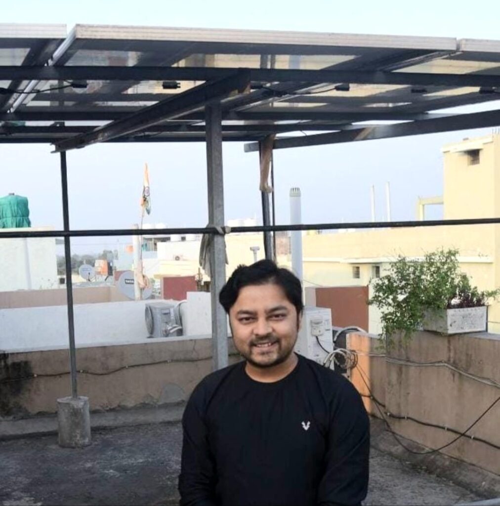 पहले जहां हर माह दो से पांच हजार रुपए बिजली बिल देते थे, वहीं अब बिजली बिल क्या होता है, हम भूल ही गए हैं .. Kshiti Technologies पहले जहां हर माह दो से पांच हजार रुपए बिजली बिल देते थे, वहीं अब बिजली बिल क्या होता है, हम भूल ही गए हैं .. Kshiti Technologies