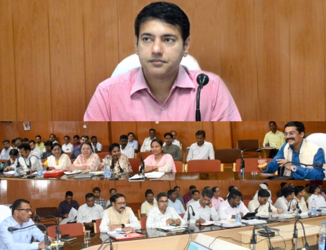 कलेक्टर ने ली साप्ताहिक समय सीमा की बैठक .. Kshiti Technologies कलेक्टर ने ली साप्ताहिक समय सीमा की बैठक .. Kshiti Technologies