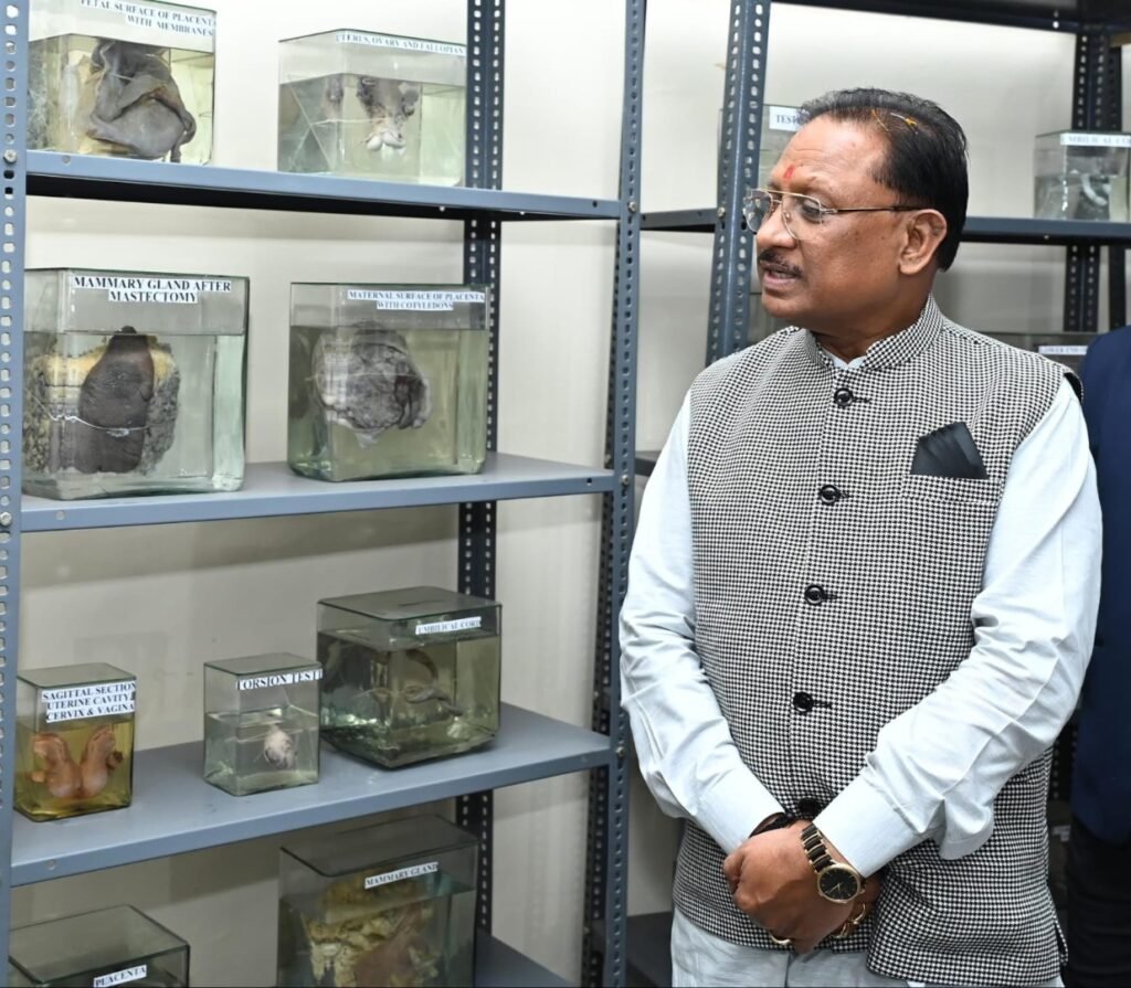 चिकित्सा क्षेत्र युवाओं के लिए एक अच्छा कैरियर होने के साथ-साथ लोगों की सेवा करने का सुअवसर भी करता है प्रदान - मुख्यमंत्री साय .. Kshiti Technologies चिकित्सा क्षेत्र युवाओं के लिए एक अच्छा कैरियर होने के साथ-साथ लोगों की सेवा करने का सुअवसर भी करता है प्रदान - मुख्यमंत्री साय .. Kshiti Technologies