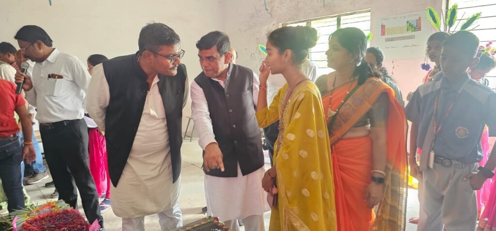 विकासखंड स्तरीय युवा उत्सव का हुआ भव्य आयोजन .. Kshiti Technologies विकासखंड स्तरीय युवा उत्सव का हुआ भव्य आयोजन .. Kshiti Technologies