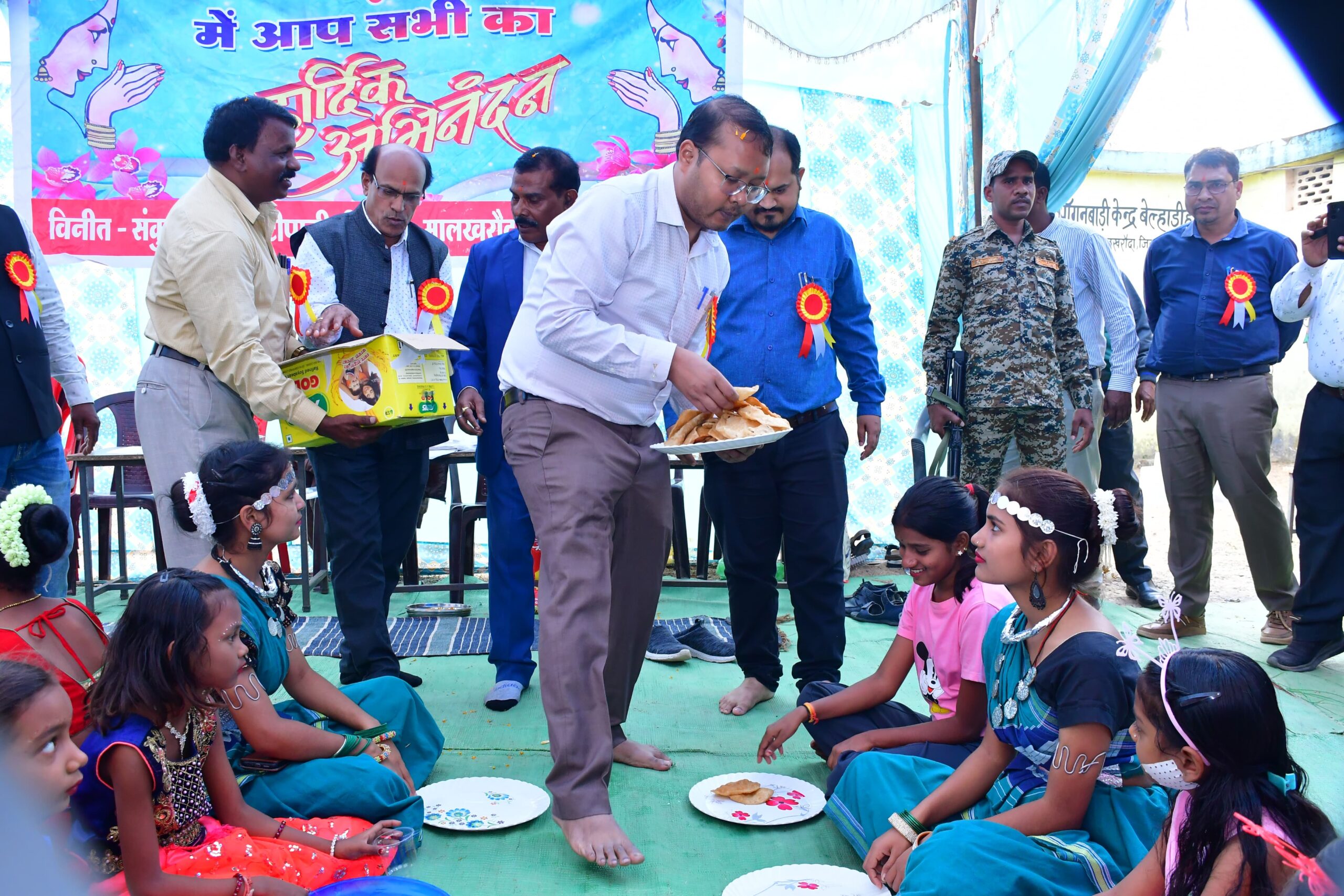 मुख्यमंत्री साय के सकारात्मक पहल से स्कूली बच्चो को मिल रहा पौष्टिक भोजन .. Kshiti Technologies मुख्यमंत्री साय के सकारात्मक पहल से स्कूली बच्चो को मिल रहा पौष्टिक भोजन .. Kshiti Technologies