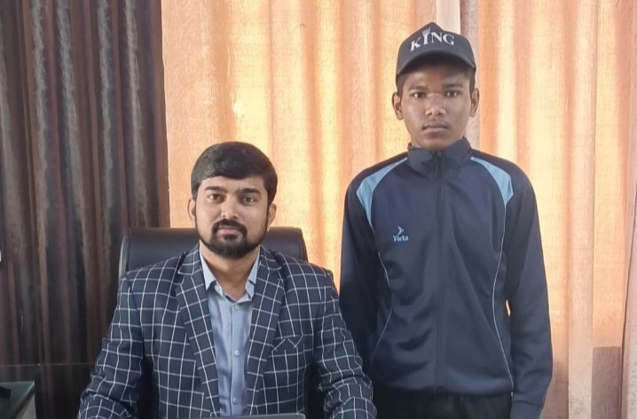 एकलव्य छुरीकला के छात्र टीकम सिंह बिंझवार प्रधानमंत्री से होंगे रूबरू .. Kshiti Technologies एकलव्य छुरीकला के छात्र टीकम सिंह बिंझवार प्रधानमंत्री से होंगे रूबरू .. Kshiti Technologies