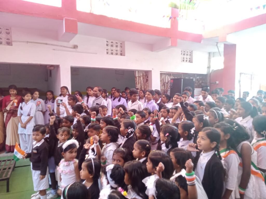 गणतंत्र दिवस पर सरस्वती शिशु मंदिर में ध्वजारोहण .. Kshiti Technologies गणतंत्र दिवस पर सरस्वती शिशु मंदिर में ध्वजारोहण .. Kshiti Technologies