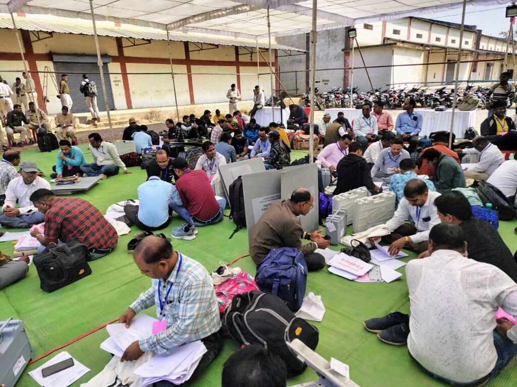 नगरीय निकाय आम निर्वाचन: मतदान 11 फरवरी को सुबह 8 बजे से शाम 5 बजे तक .. Kshiti Technologies नगरीय निकाय आम निर्वाचन: मतदान 11 फरवरी को सुबह 8 बजे से शाम 5 बजे तक .. Kshiti Technologies