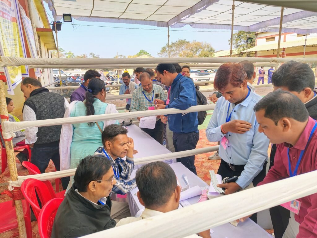 नगरीय निकाय आम निर्वाचन: मतदान 11 फरवरी को सुबह 8 बजे से शाम 5 बजे तक .. Kshiti Technologies नगरीय निकाय आम निर्वाचन: मतदान 11 फरवरी को सुबह 8 बजे से शाम 5 बजे तक .. Kshiti Technologies